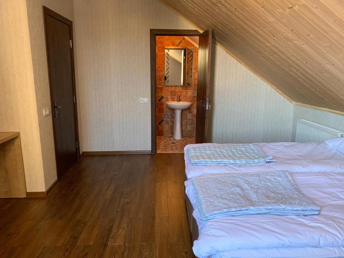 Bolnisi Elia Hotel Buitenkant foto
