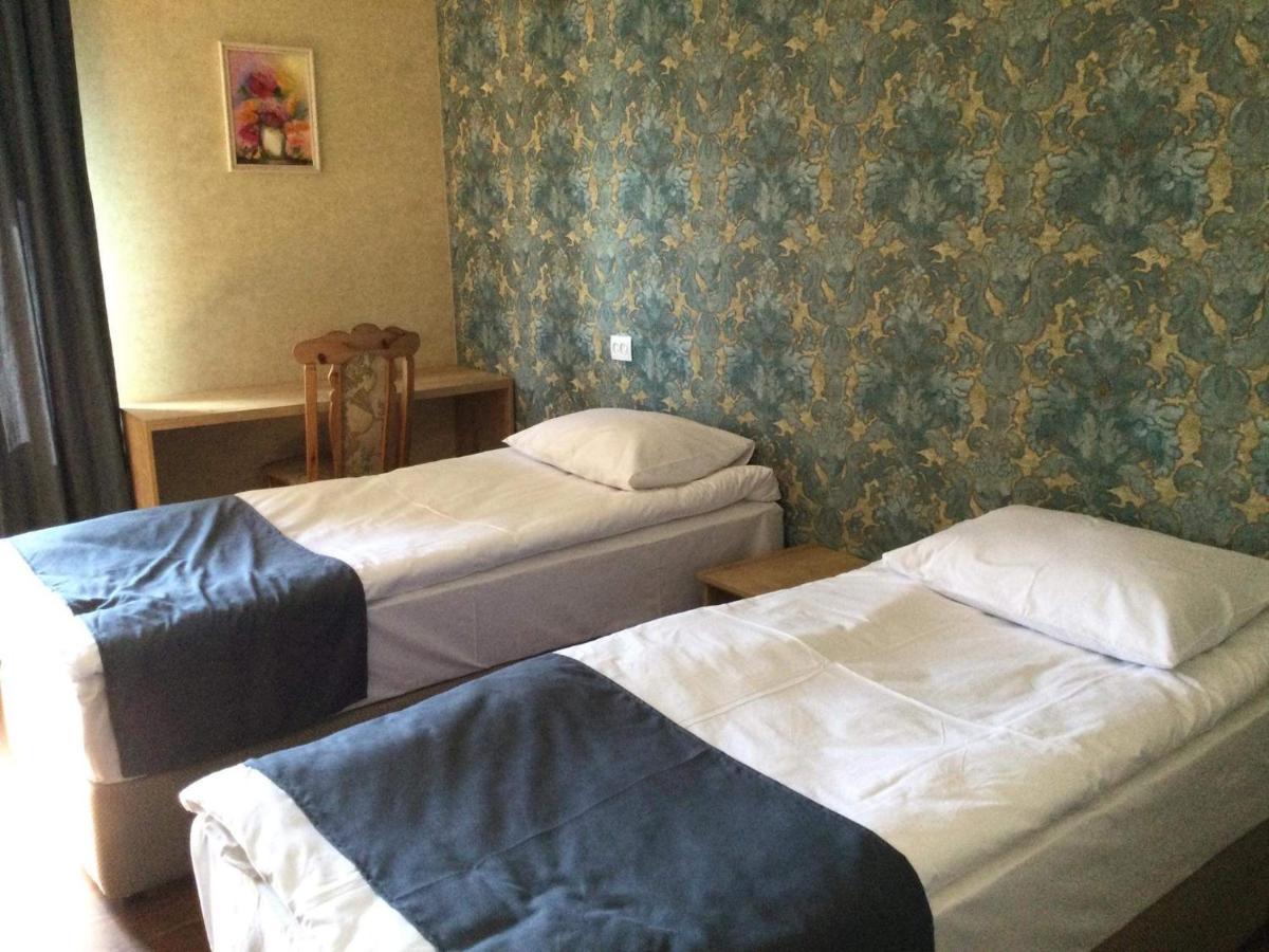 Bolnisi Elia Hotel Buitenkant foto